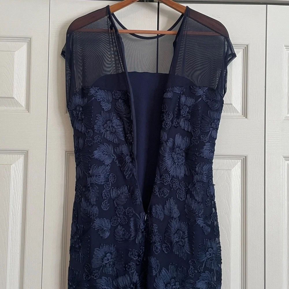 New Marina Cap Sleeve Floral Gown Dress size Medium